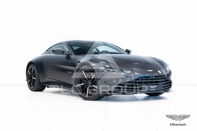 2022 Aston Martin V8