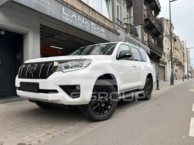 2022 Toyota LAND CRUISER