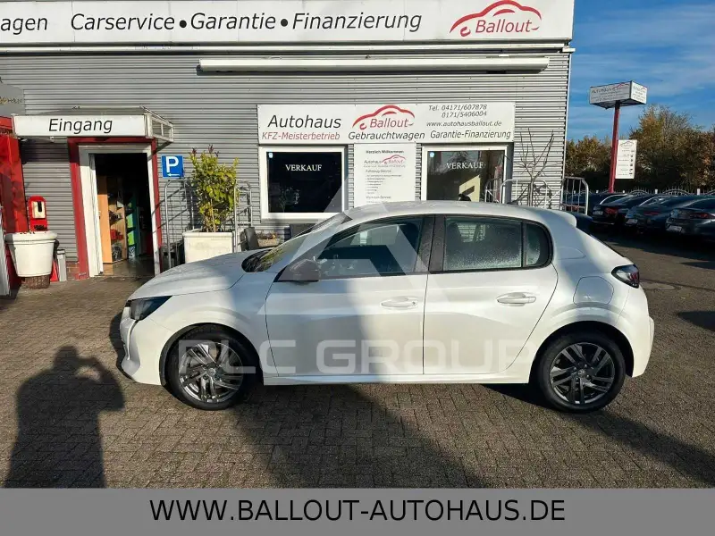 2022 Peugeot 208