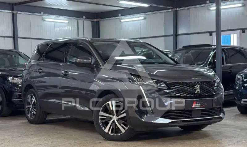2022 Peugeot 5008
