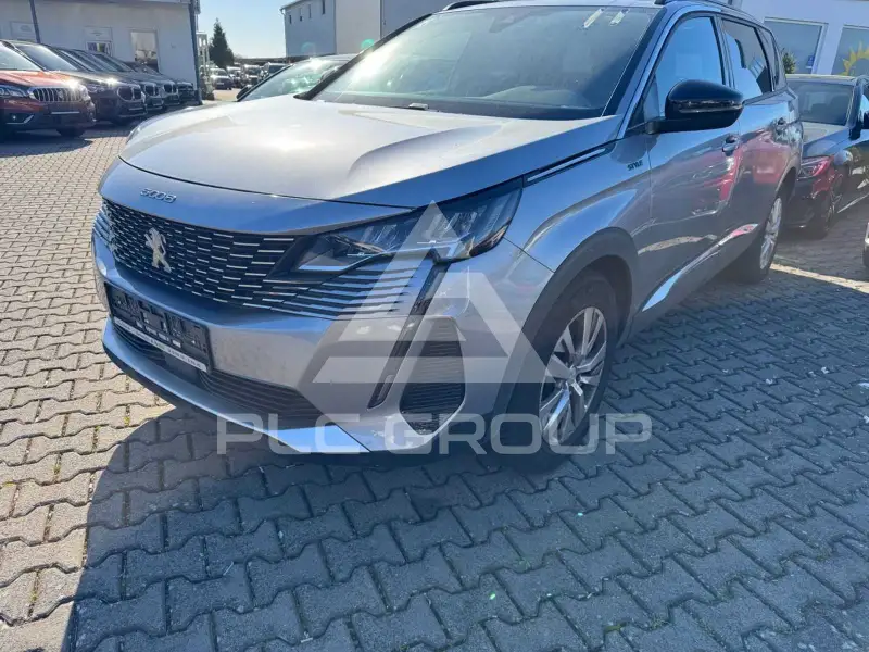 2022 Peugeot 5008