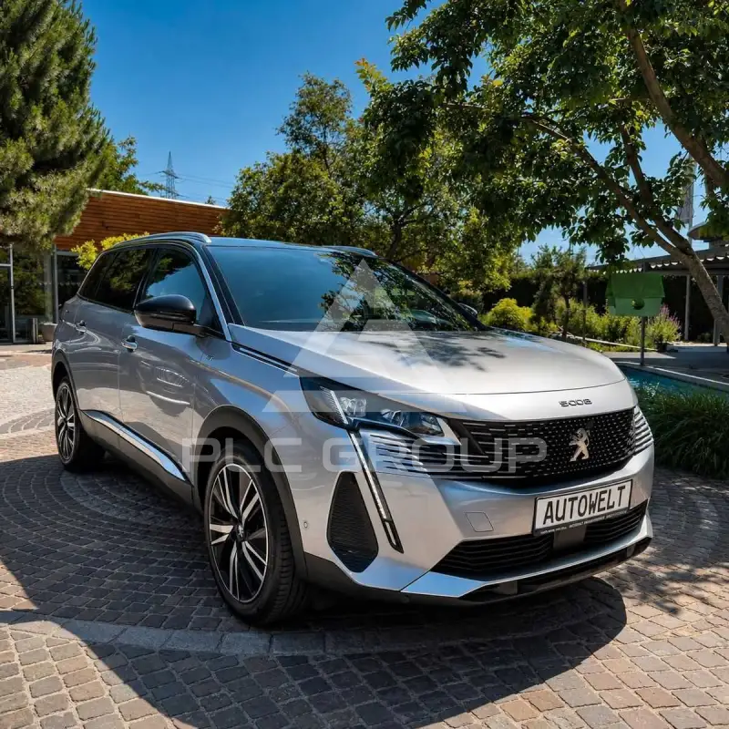 2022 Peugeot 5008