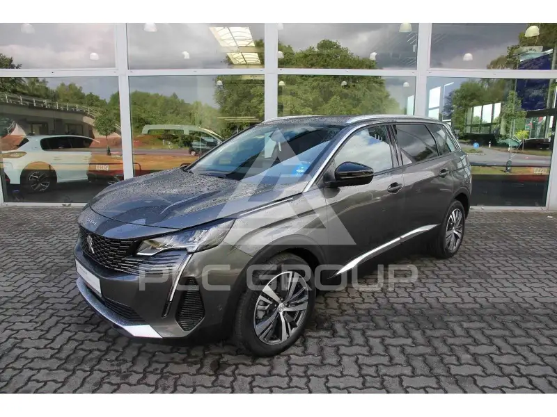 2022 Peugeot 5008