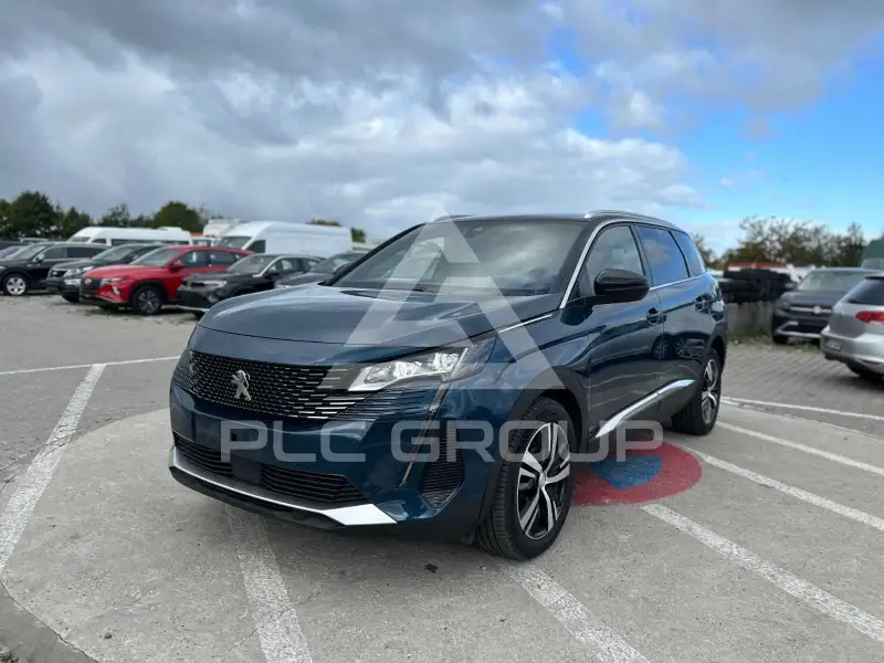 2022 Peugeot 5008