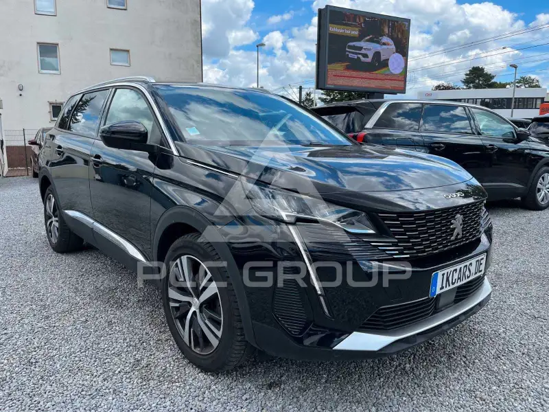2022 Peugeot 5008