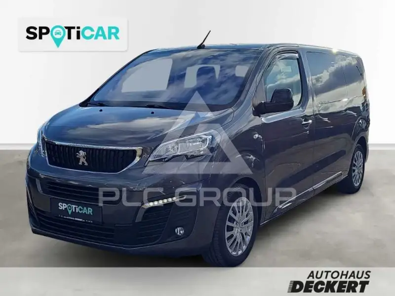 2022 Peugeot Traveller