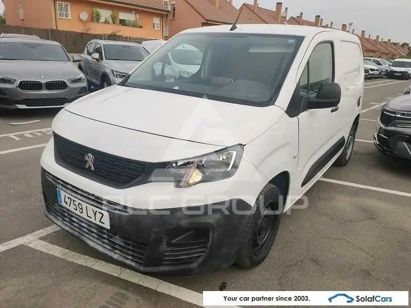 2022 Peugeot Partner