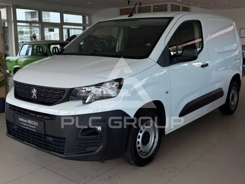 2022 Peugeot Partner
