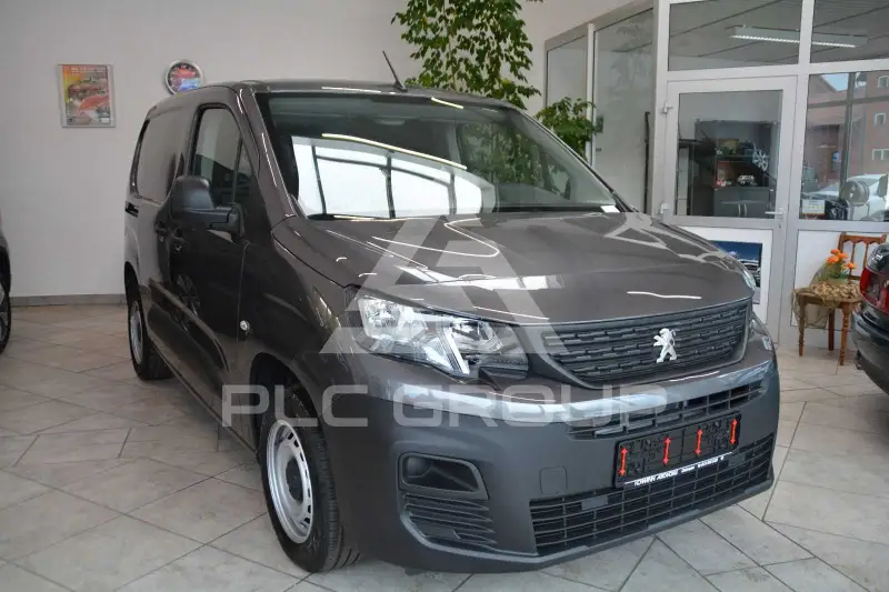 2022 Peugeot Partner