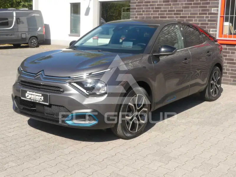 2022 Citroen e-C4