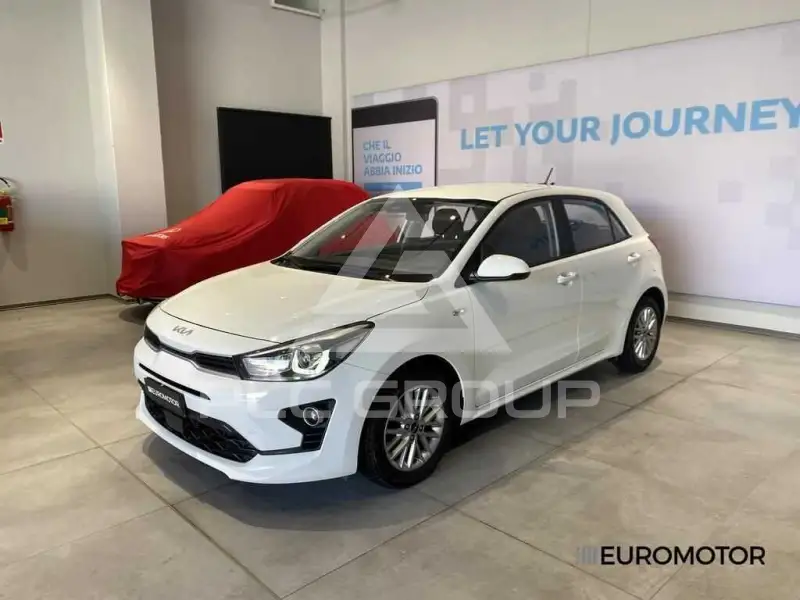 2022 KIA Rio