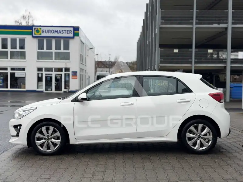 2022 KIA Rio