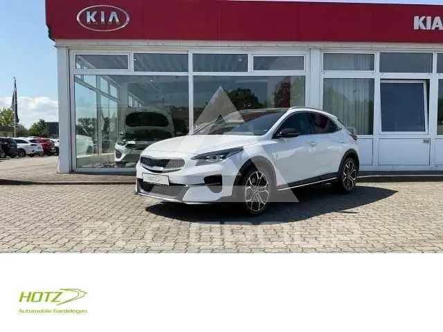 2022 KIA XCEED