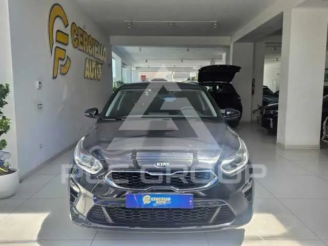2022 KIA XCEED