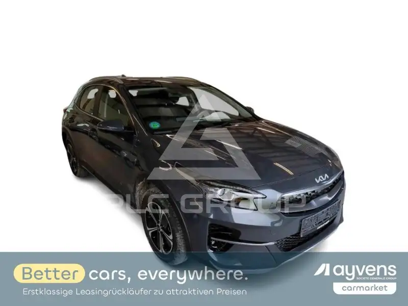 2022 KIA XCEED