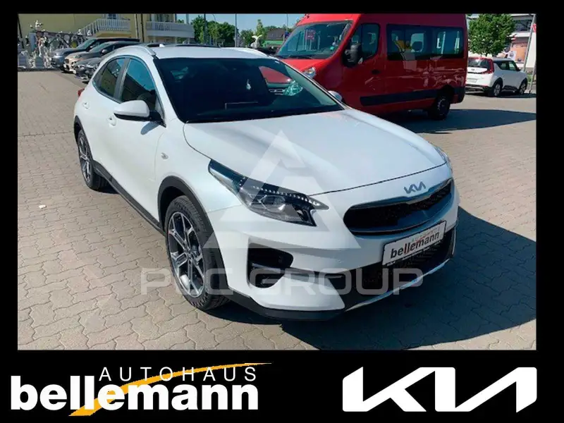 2022 KIA XCEED