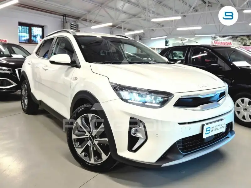 2022 KIA Stonic