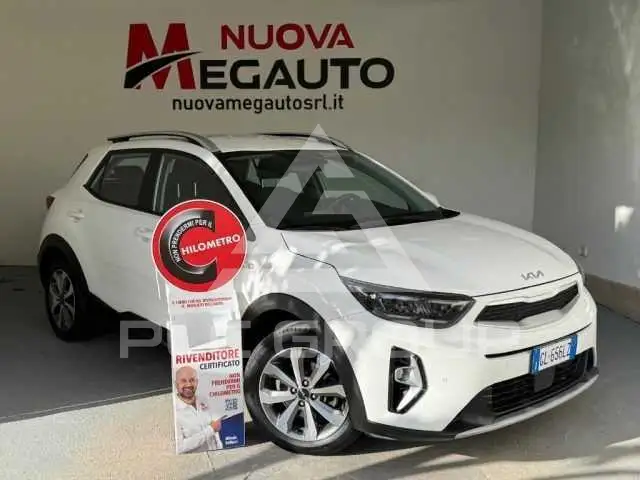 2022 KIA Stonic