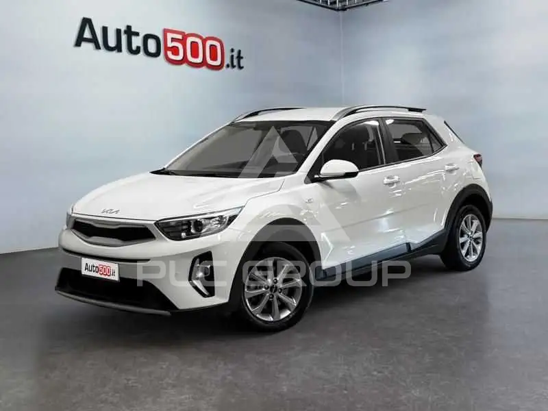 2022 KIA Stonic
