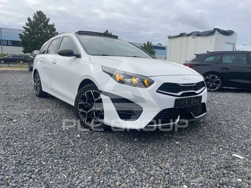 2022 KIA Ceed