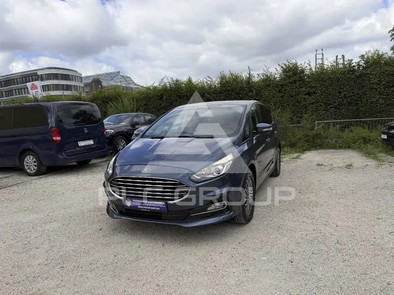 2022 Ford S-Max