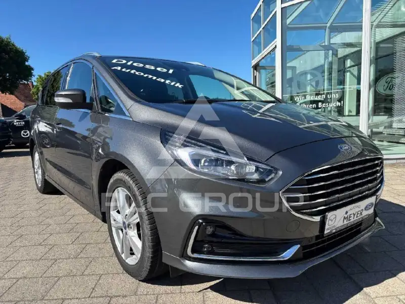 2022 Ford S-Max