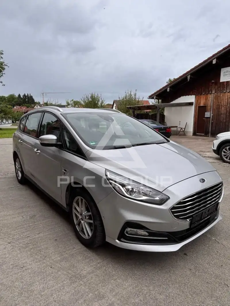 2022 Ford S-Max