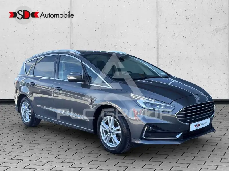 2022 Ford S-Max
