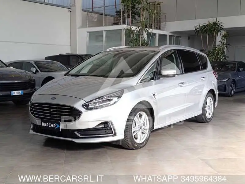 2022 Ford S-Max