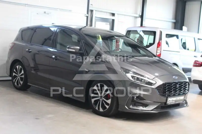 2022 Ford S-Max
