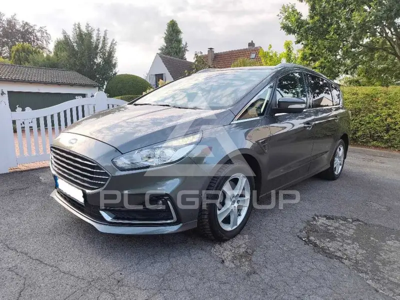 2022 Ford S-Max