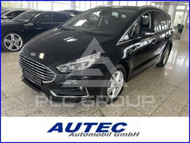 2022 Ford S-Max