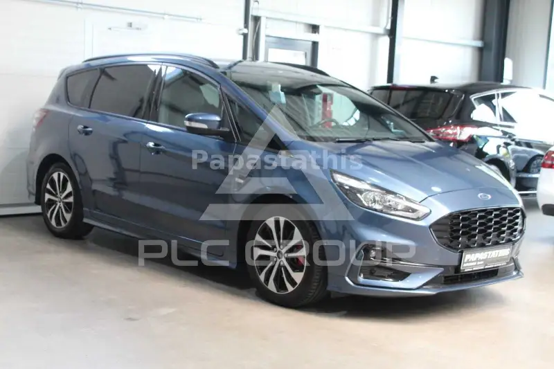 2022 Ford S-Max