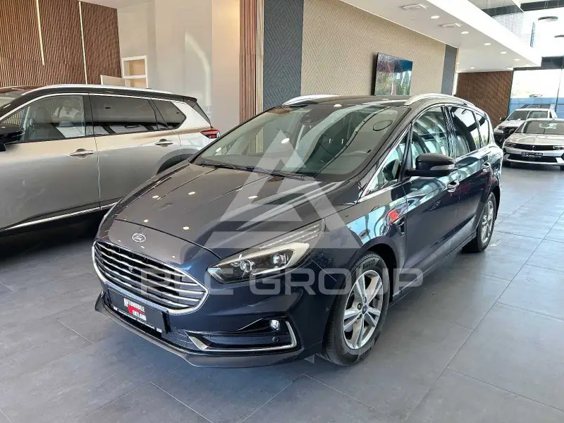 2022 Ford S-Max
