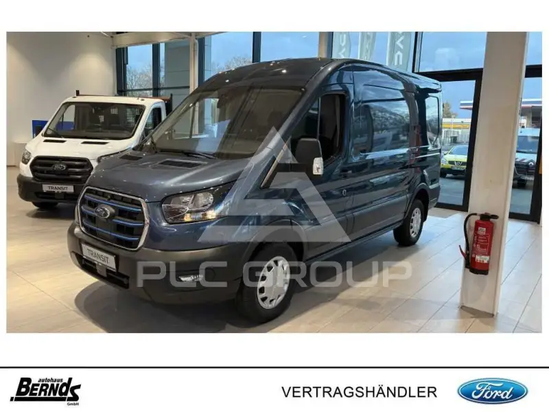 2022 Ford TRANSIT