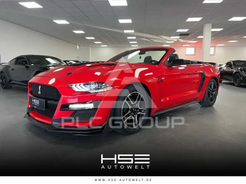 2022 Ford MUSTANG