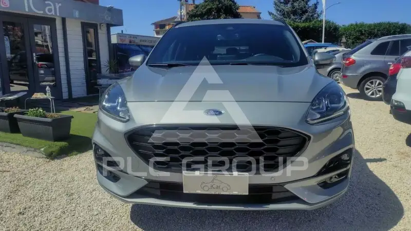 2022 Ford Kuga