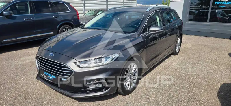 2022 Ford Mondeo