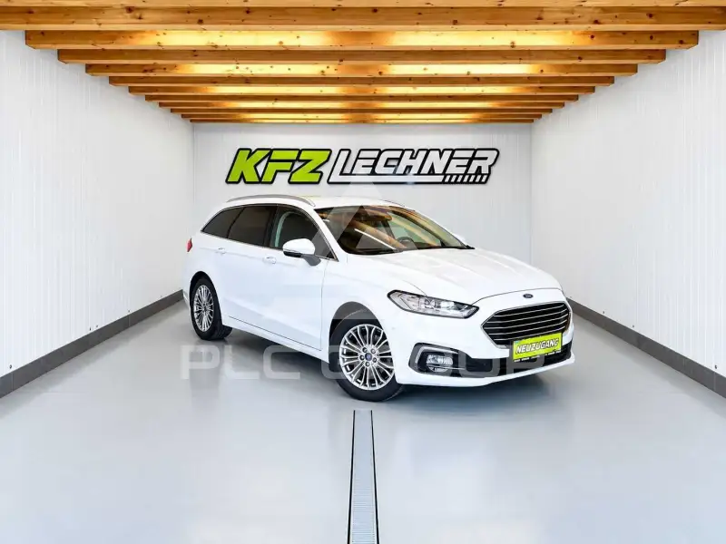 2022 Ford Mondeo