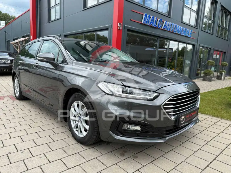 2022 Ford Mondeo