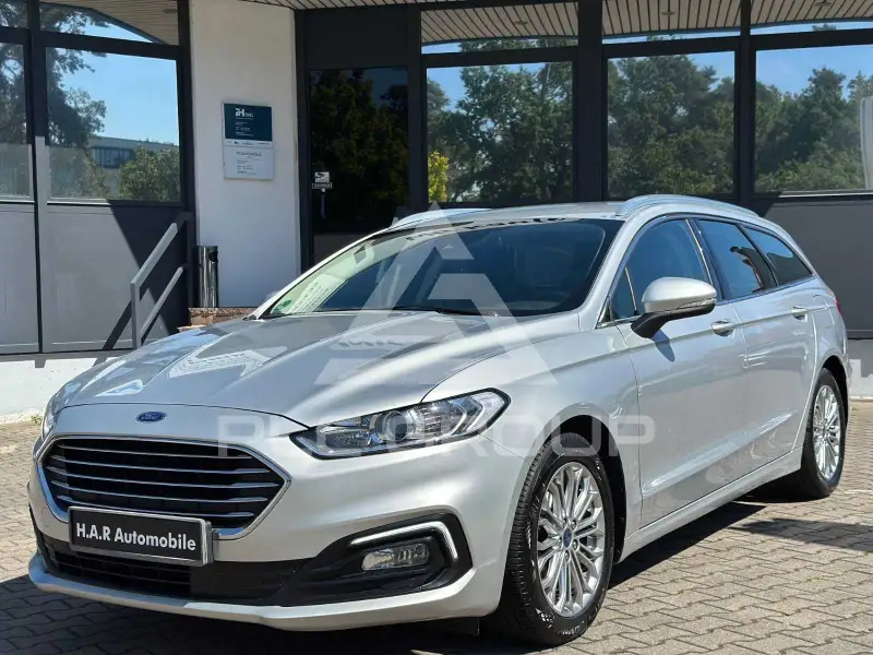 2022 Ford Mondeo