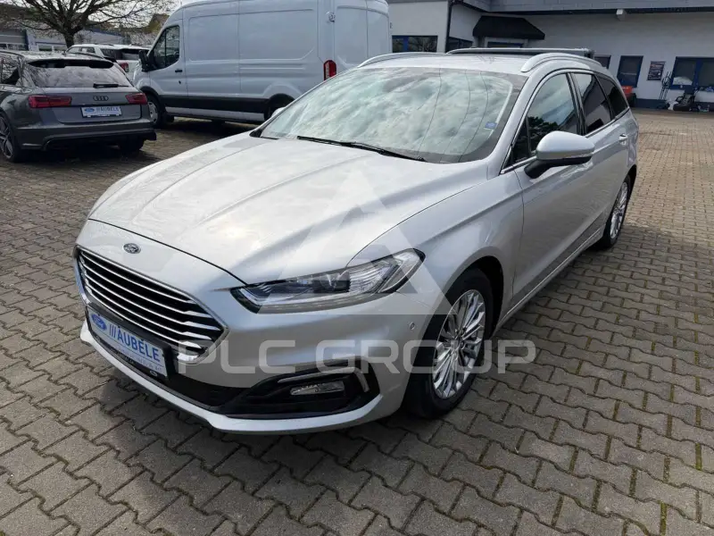 2022 Ford Mondeo