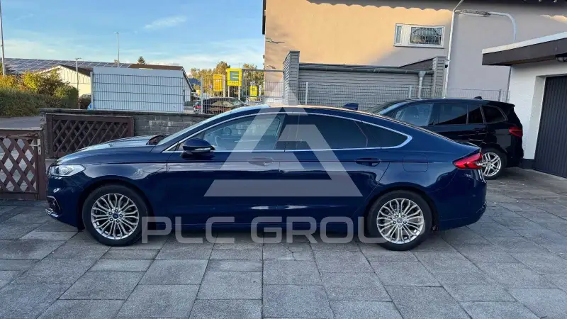 2022 Ford Mondeo