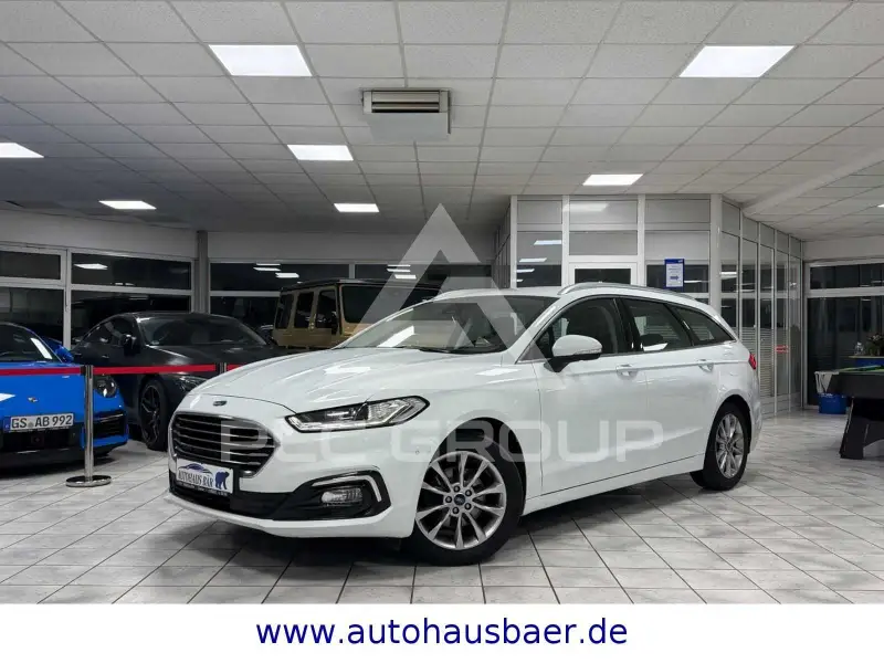 2022 Ford Mondeo