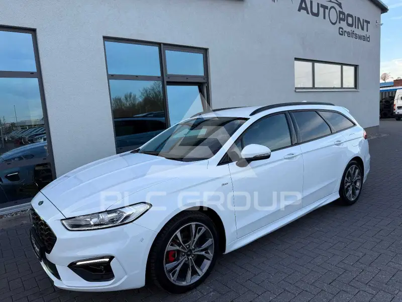 2022 Ford Mondeo