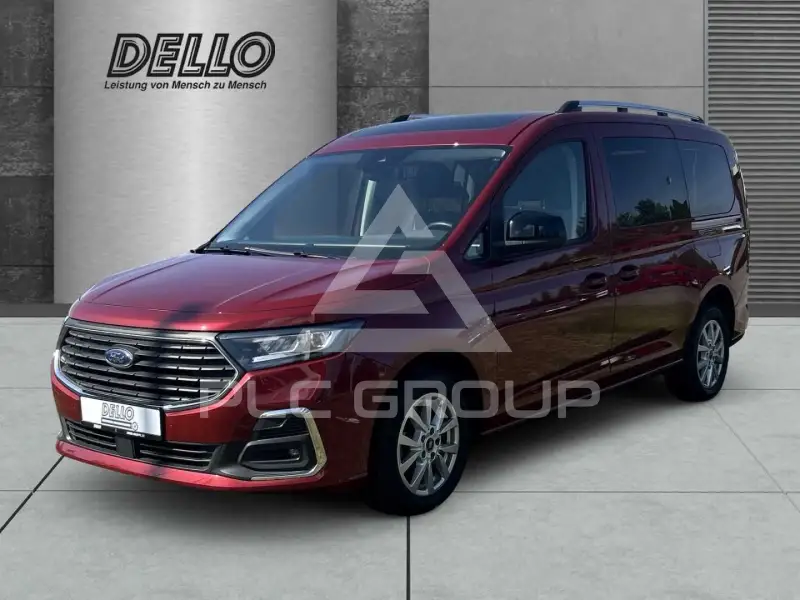2022 Ford Tourneo