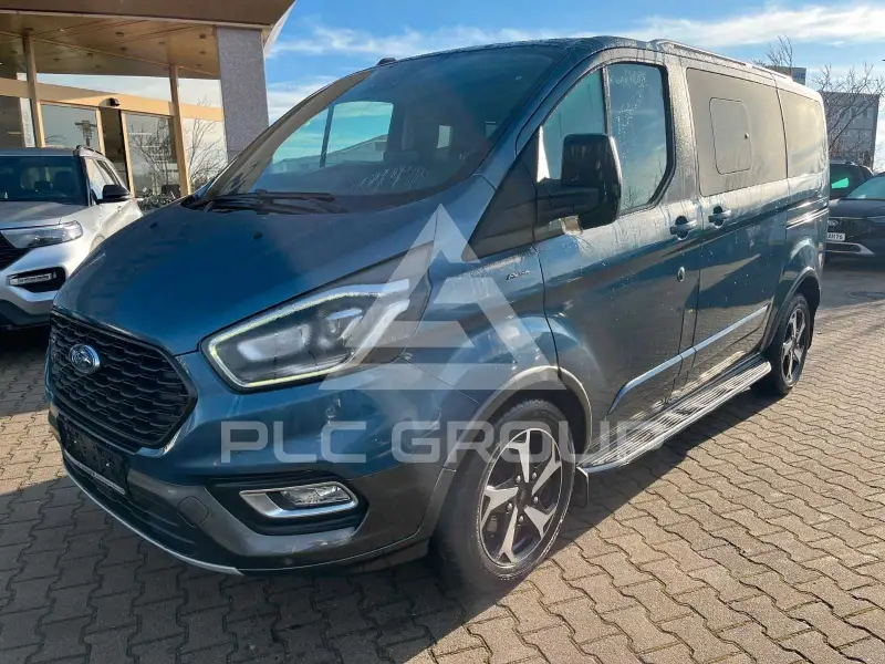 2022 Ford Tourneo