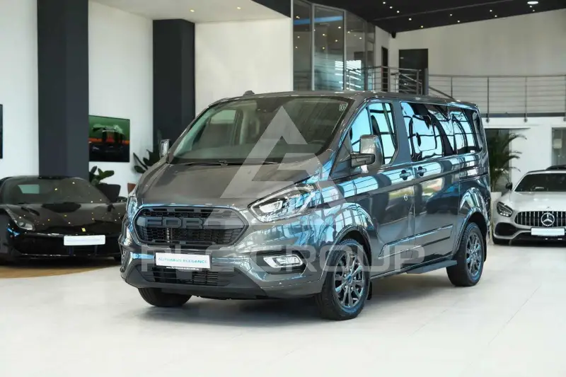 2022 Ford Tourneo