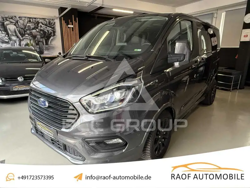 2022 Ford Tourneo