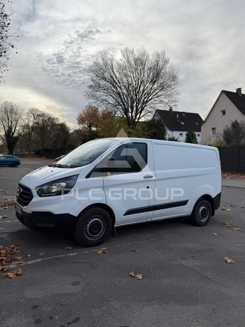 2022 Ford Tourneo